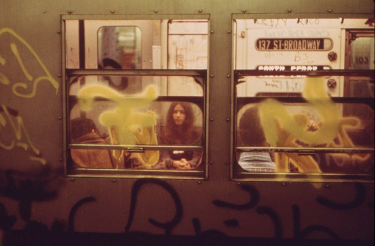 Hinh anh tau dien ngam o New York thap nien 1970-Hinh-11